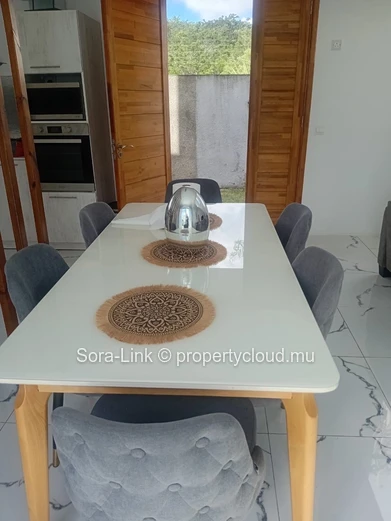 Recently built villa situated in a quiet area of Grand Baie