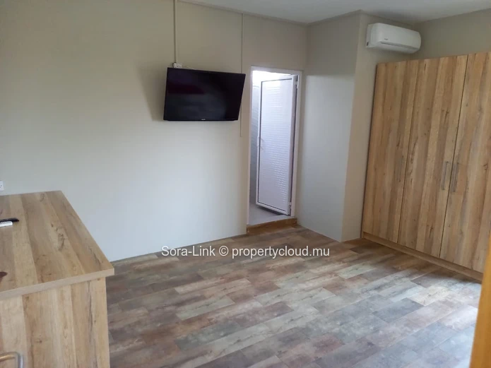 Beautiful villa close to the petrol station which offers mountain views 