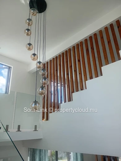 Recently built villa situated in a quiet area of Grand Baie